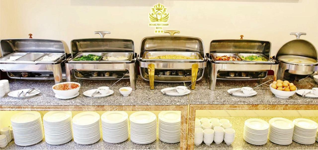 ฮวง เย็น คานารี่ โฮเทล Hotel กวีเญิน ภายนอก รูปภาพ