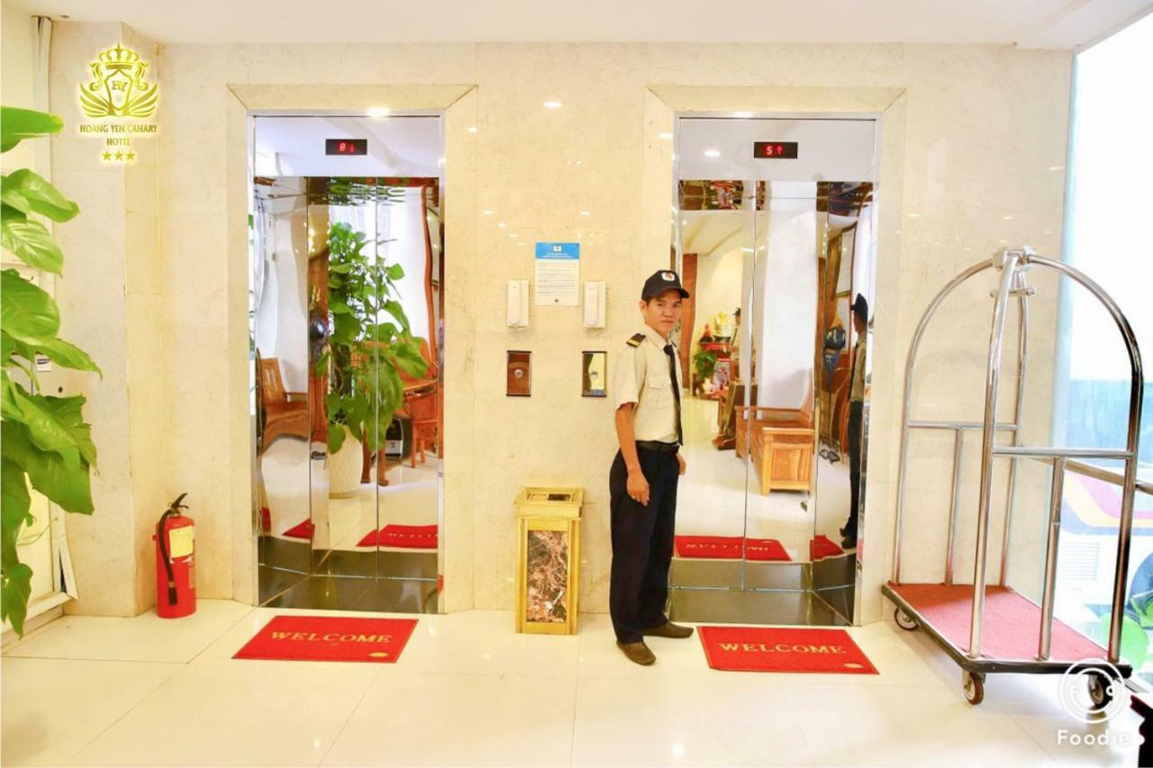 ฮวง เย็น คานารี่ โฮเทล Hotel กวีเญิน ภายนอก รูปภาพ